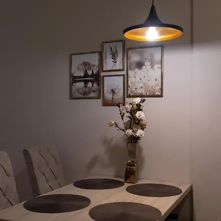 Ibis Lux Milmari N51 Panorama דירה קופאוניק