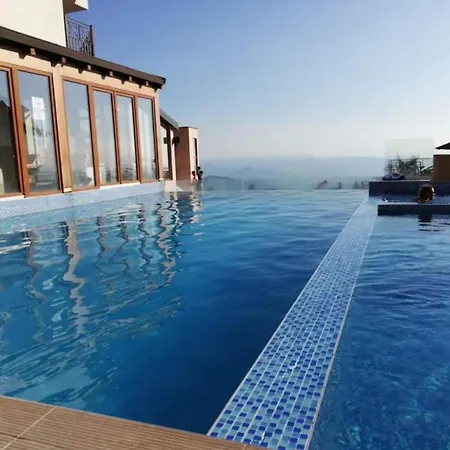 Ibis Lux Milmari N51 Panorama *