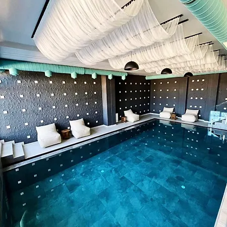 Ibis Lux Milmari N51 Panorama Apartament