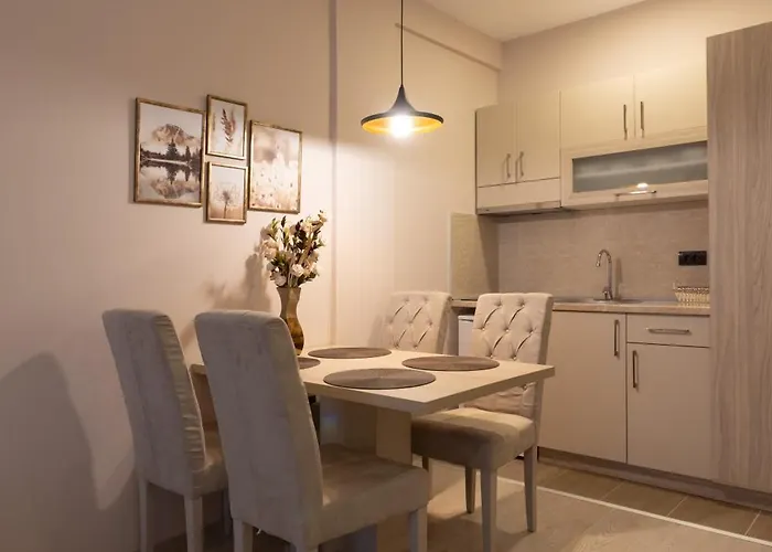 Ibis Lux Milmari N51 Panorama