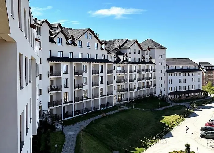 Ibis Lux Milmari N51 Panorama