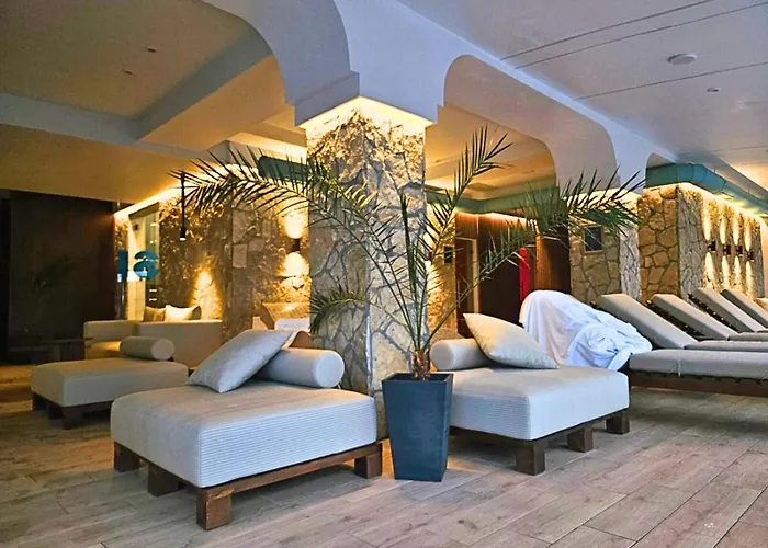 Ibis Lux Milmari N51 Panorama